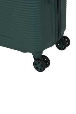 American Tourister Cabin Luggage (20"),1 Piece,Green
