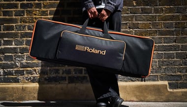 Roland Keyboard Gig Bag,Zipper Closure,Black