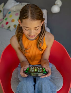 Learning Resources Handheld Electronic Game,7 Years And Above,Multicolor