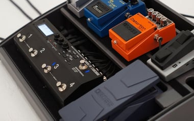 Roland Guitar Effect Pedal,Black