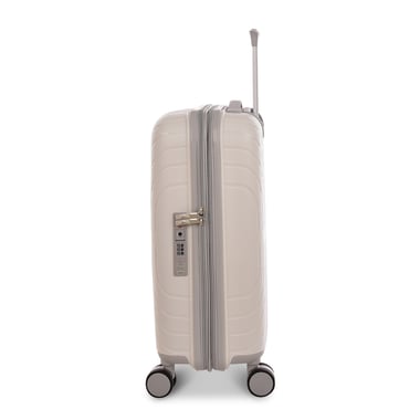 Magellan Cabin Luggage Carry-On (20"),1 Piece,White