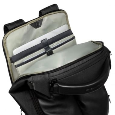 Piquadro Laptop Backpack (17"),For 13"/15.6" (Device),Unisex,Black