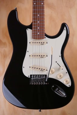 Unistar Sest200-Bk-Kit Electric Guitar Beginner,Right-Handed,6,Adults,Black