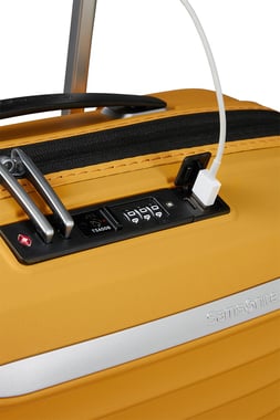 Samsonite Cabin Luggage (20"),1 Piece,Orange